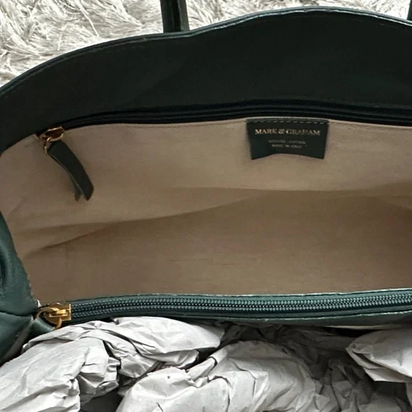 Mark & Graham The Elisabetta Slouch Handbag - Green Leather - Picture 9 of 10